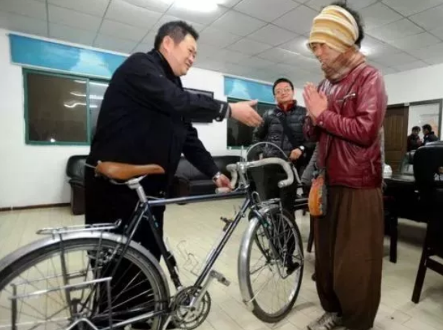 15174523838781.png blob.png